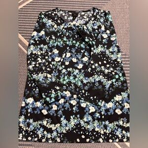 💘5 for $25 / Blue and Green Floral Long Sleeve Blouse